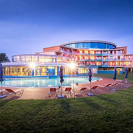 Szálloda Kurzentrum 4*