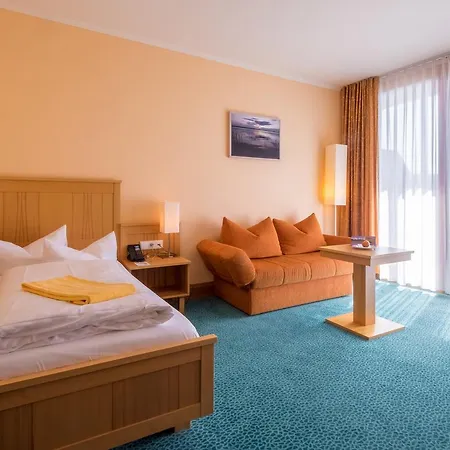 Отель Kurzentrum 4*